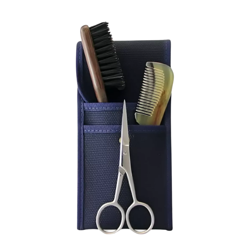 Trousse : Ciseau de moustache, peigne, brosse